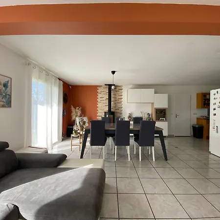 La Maison Du Bonheur 6 A 8 Pers Hébergement de vacances *
