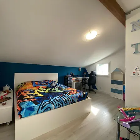 Hébergement de vacances La Maison Du Bonheur 6 A 8 Pers