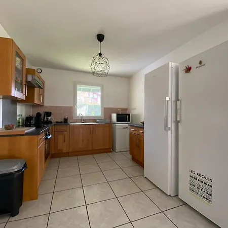 Hébergement de vacances La Maison Du Bonheur 6 A 8 Pers